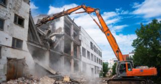 Промышленный демонтаж зданий Кохма, цена от 2894 руб.